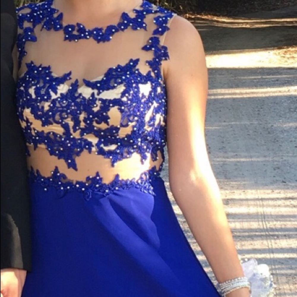 TLC say yes to the prom—prom dress